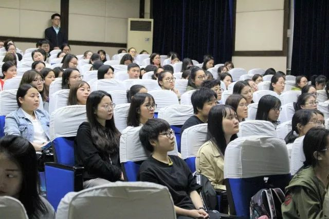 1527491612114912.png blob.png