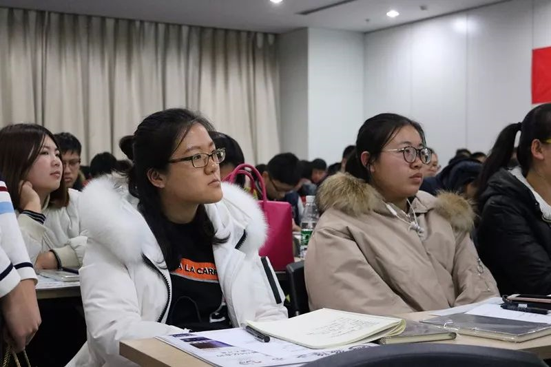 1527578461459665.png blob.png