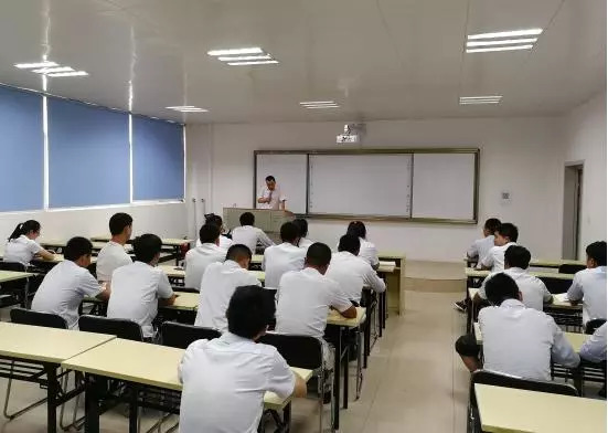 1536287677803722.jpg 1536287677803722.jpg