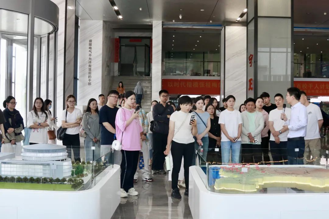 1754222247977816.jpg 1754222247977816.jpg