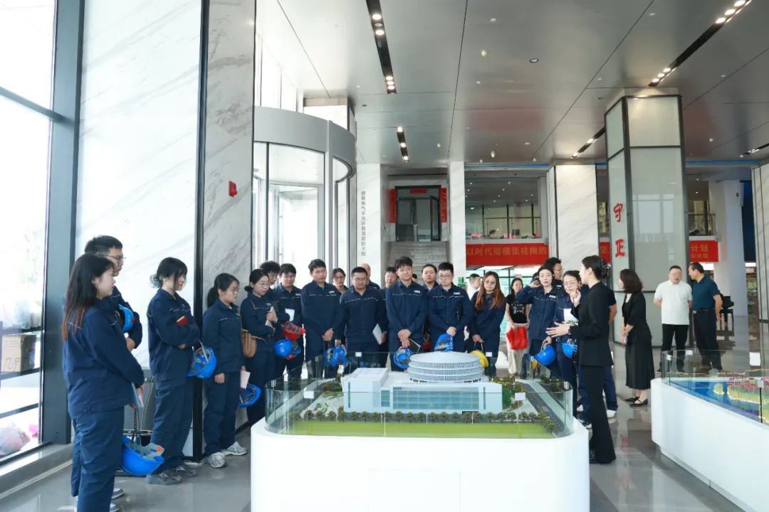 1754223356929684.jpg 1754223356929684.jpg