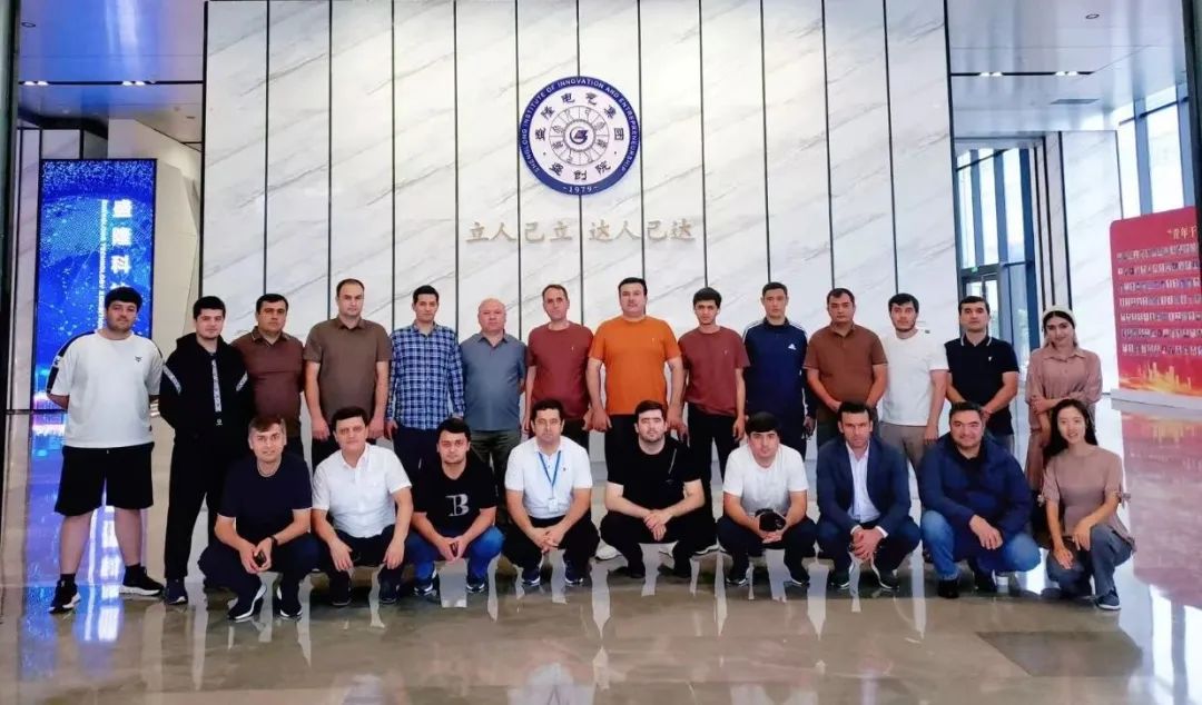 1754229300272905.jpg 1754229300272905.jpg