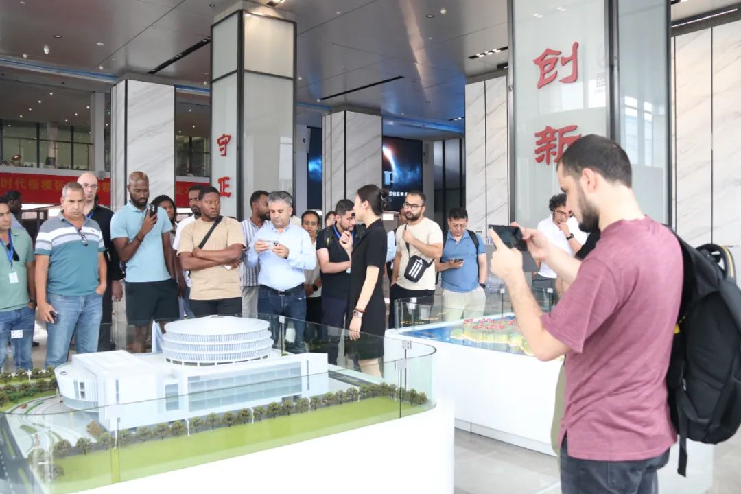 1754229375738526.jpg 1754229375738526.jpg